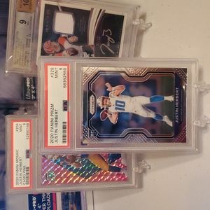 2020 Panini Prizm Justin Herbert Rookie Card (RC) / PSA Mint 9